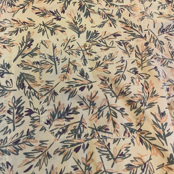 Eddie Bauer men’s button up short sleeve shirt size M - Picture 4 of 4